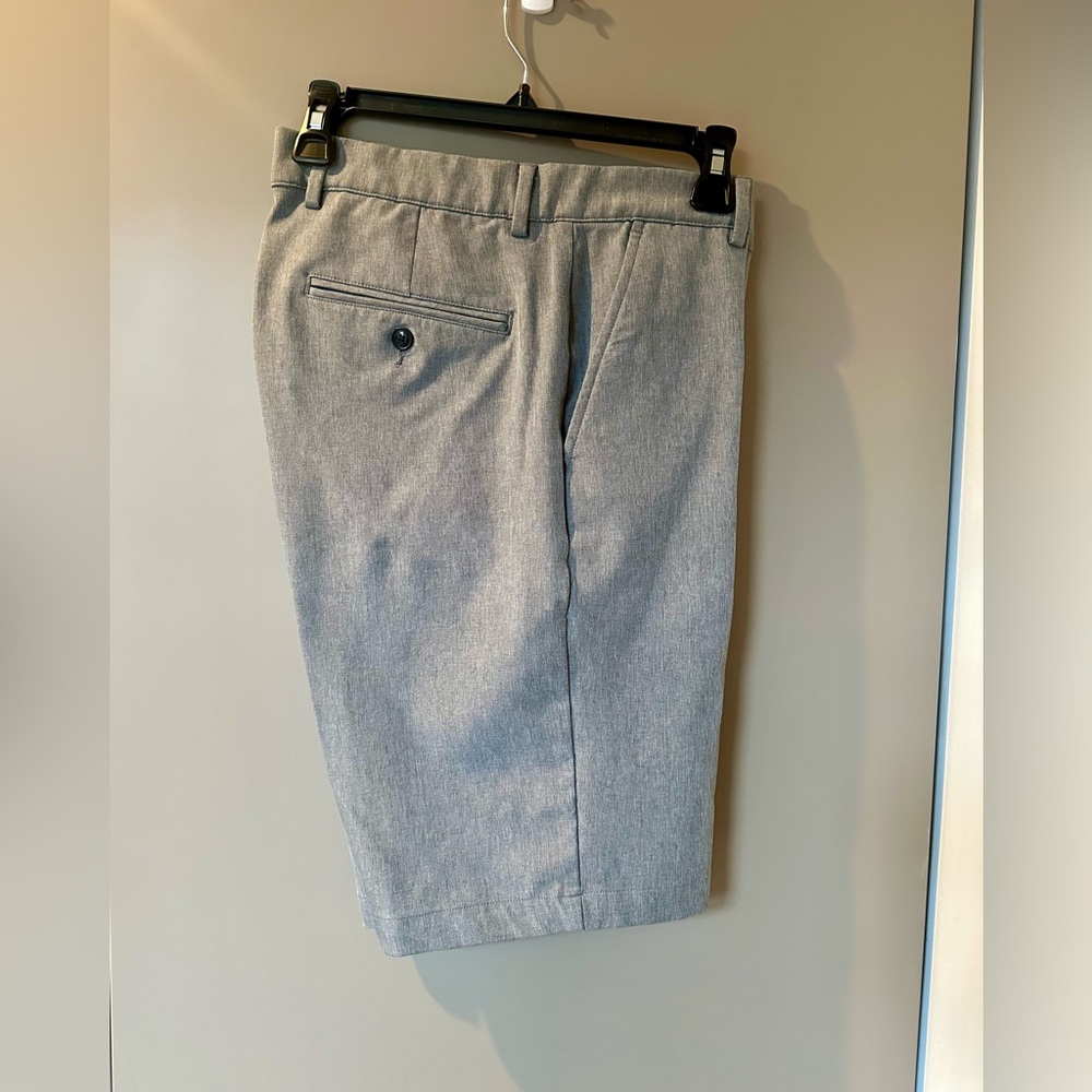 Greg Norman gray golf shorts, 32 waist, approx 10” inseam, very good condition